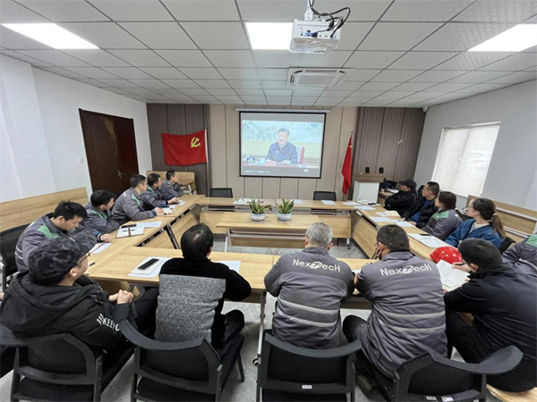 超彩党支部召开主题教育专题组织生活会 暨民主评议党员大会